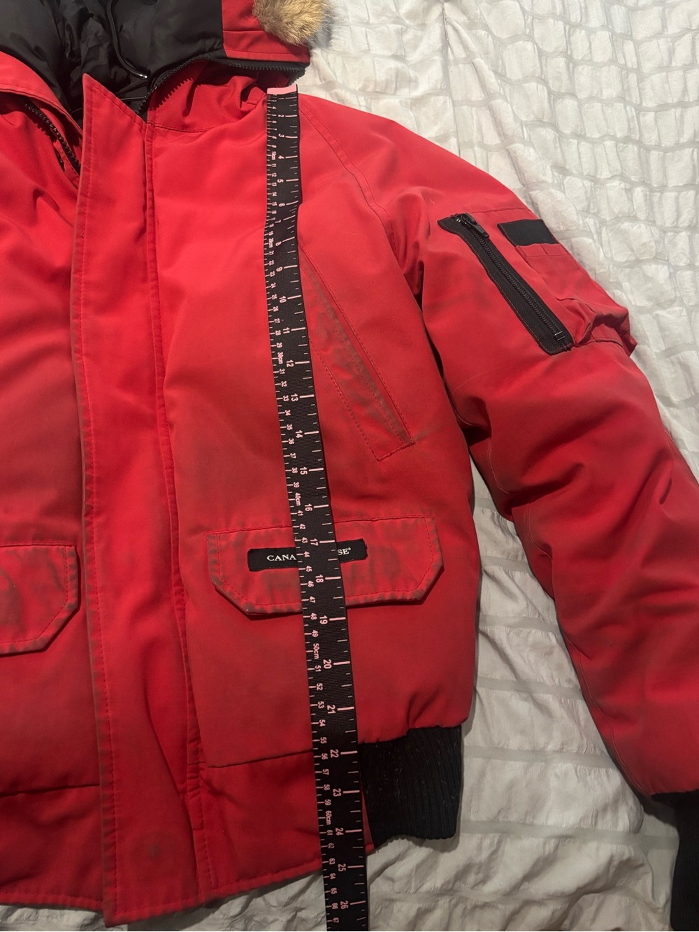 Youth Canada Goose Bomber -LIMITED TIME - Picture 6 of 8
